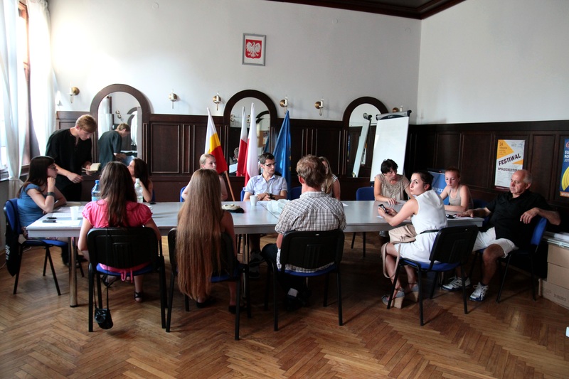 galeria.php?file_id=135&filesPage=10